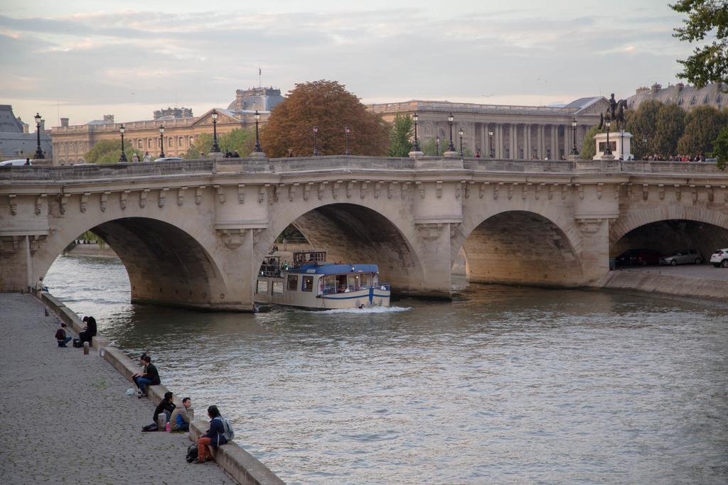 Just Renovated 138M2 On The Seine Apartment Paris Exterior photo