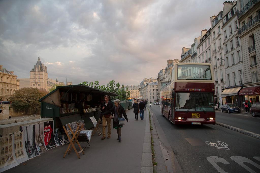 Just Renovated 138M2 On The Seine Apartment Paris Exterior photo